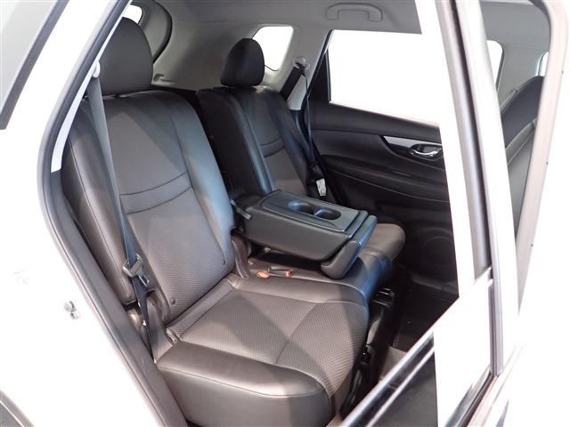 Nissan X-TRAIL 2019-10 16329-22