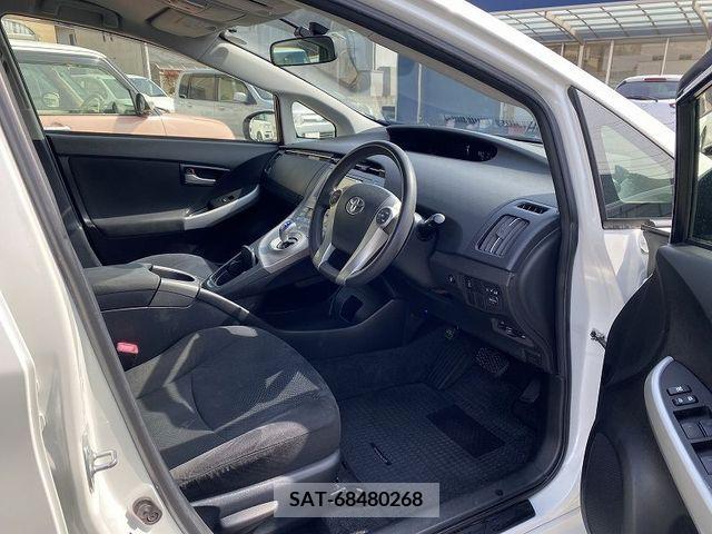 Toyota PRIUS 2012-03 217711-10