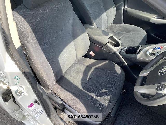 Toyota PRIUS 2012-03 217711-11