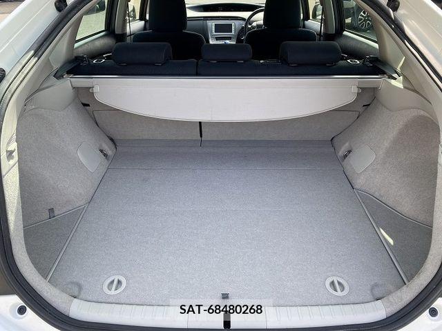 Toyota PRIUS 2012-03 217711-15