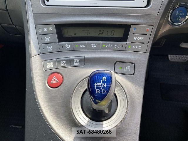 Toyota PRIUS 2012-03 217711-19