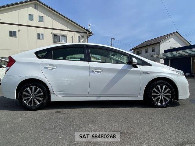 Toyota PRIUS 2012-03 217711-5