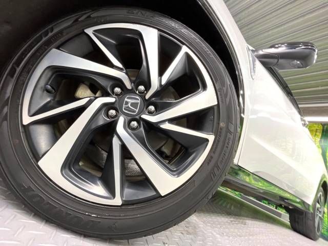 Honda VEZEL 2018-04 7133-14