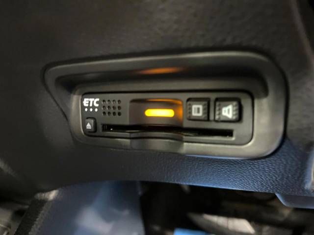 Honda VEZEL 2018-04 7133-9