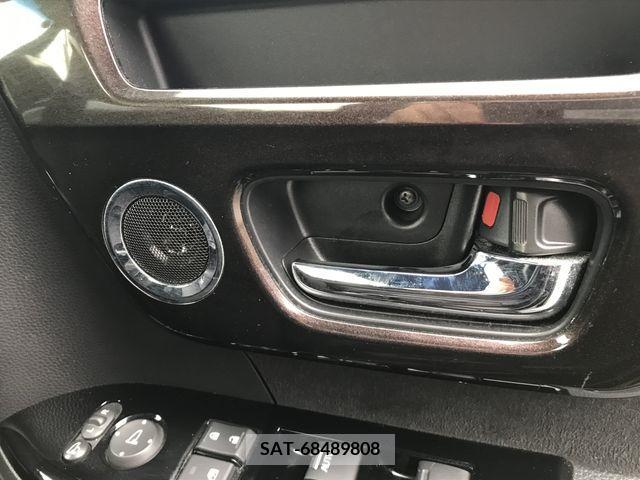 Honda N BOX CUSTOM 2019-05 206048-25