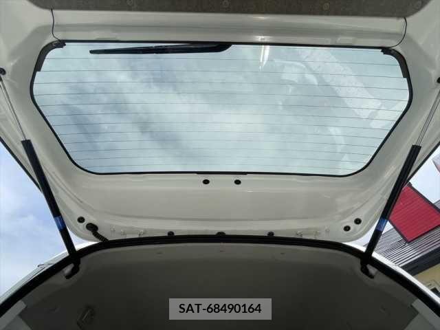 Suzuki EVERY 2013-09 269180-17