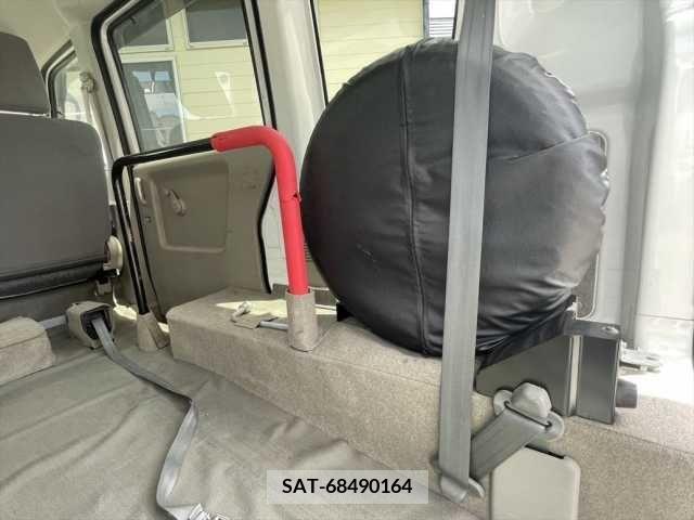 Suzuki EVERY 2013-09 269180-1