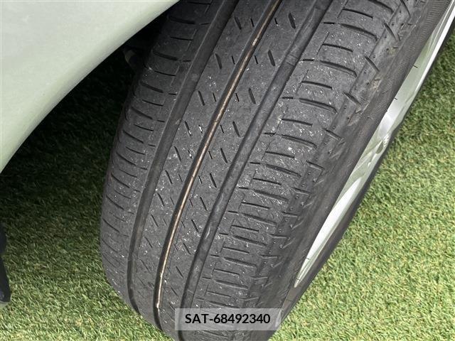Nissan NOTE 2019-06 279862-9