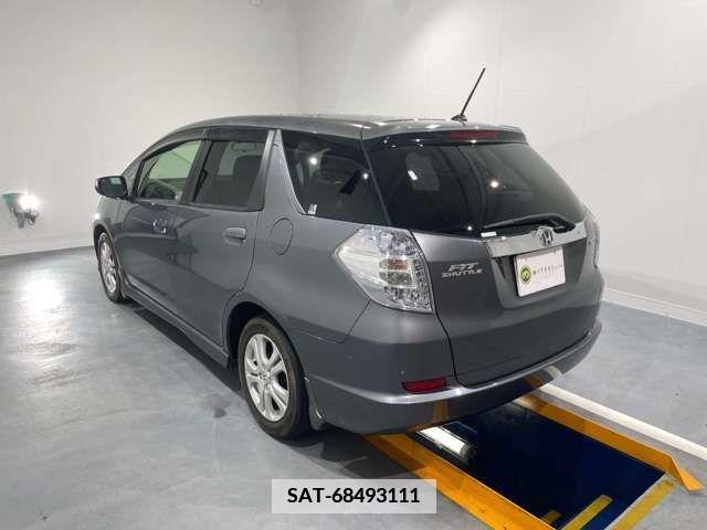Honda FIT SHUTTLE HYBRID 2012-01 378419-5