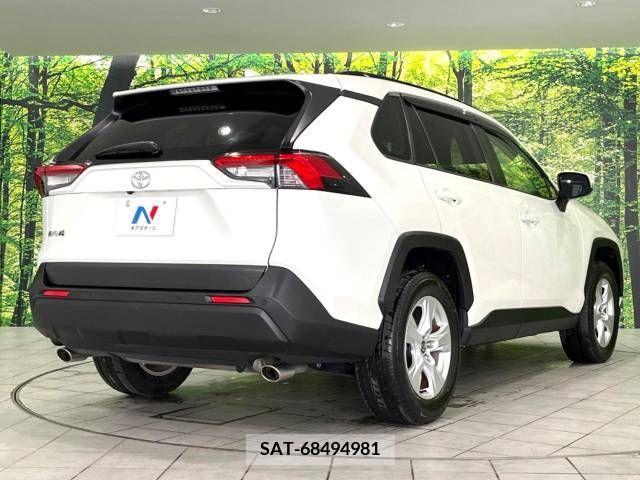 Toyota RAV4 2020-09 230686-17