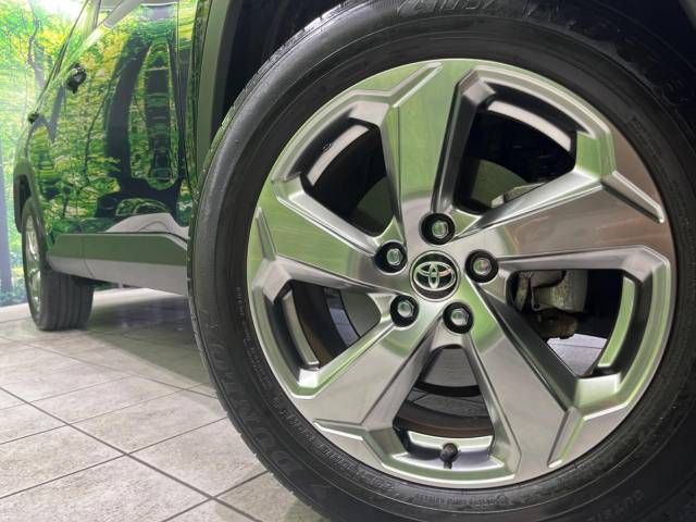 Toyota RAV4 2020-11 193076-13