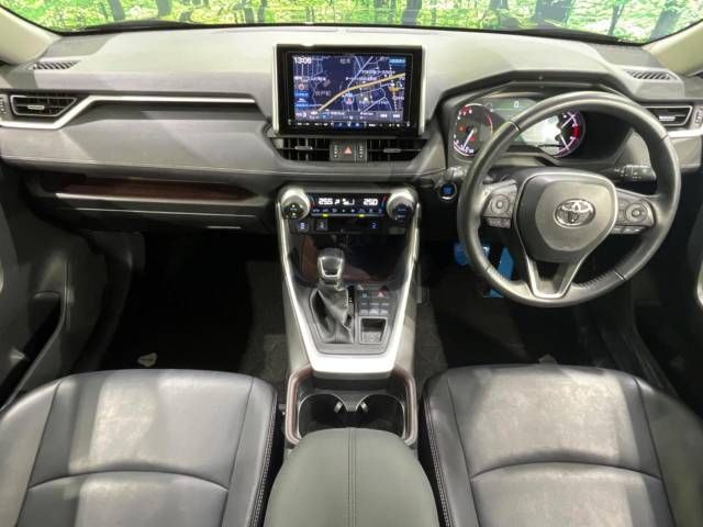 Toyota RAV4 2020-11 193076-1