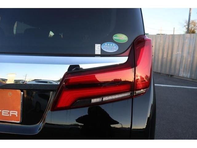 Toyota ALPHARD 2019-07 186153-6