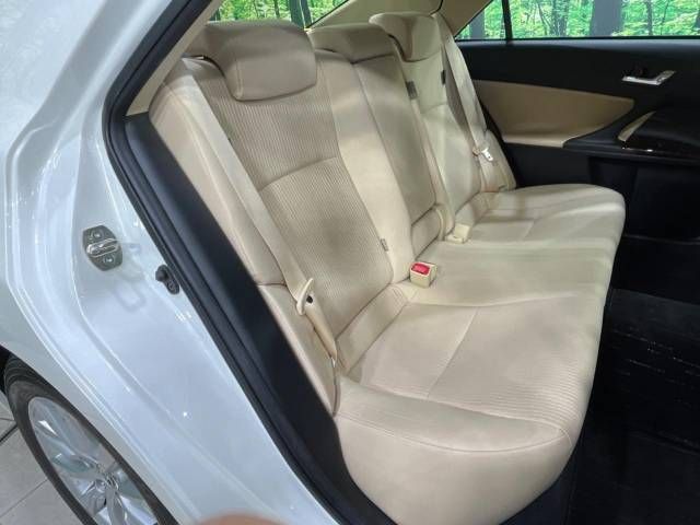 Toyota MARK X 2019-06 193426-9