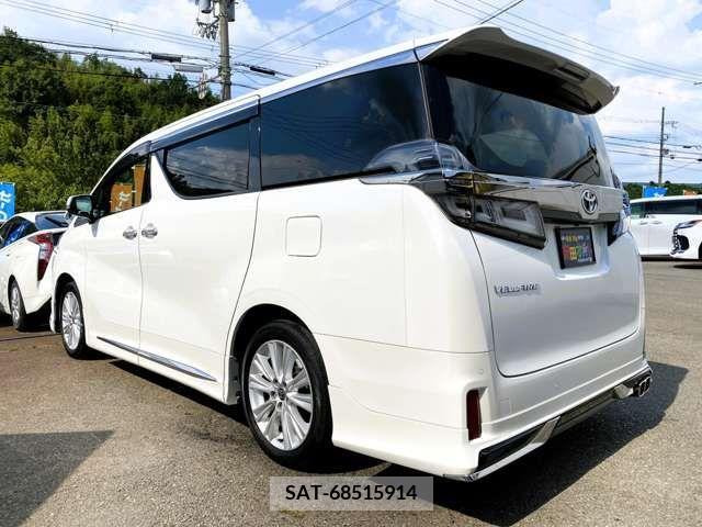 Toyota VELLFIRE 2019-09 369680-2