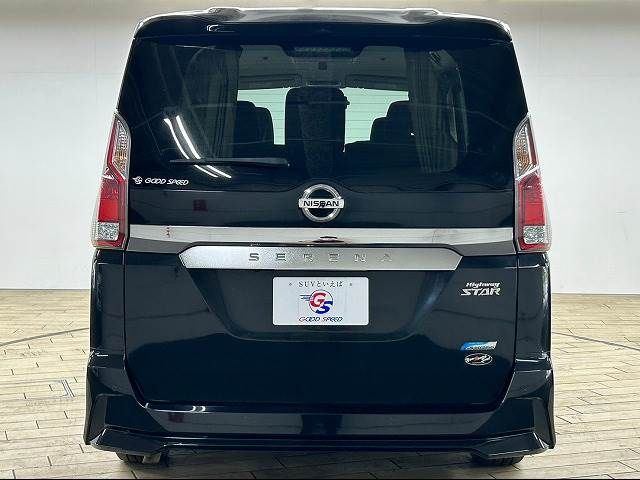 Nissan SERENA 2017-03 20629-12