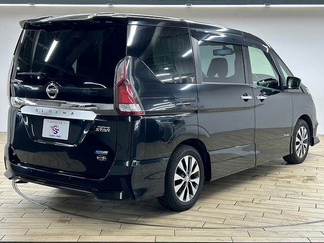 Nissan SERENA 2017-03 20629-15