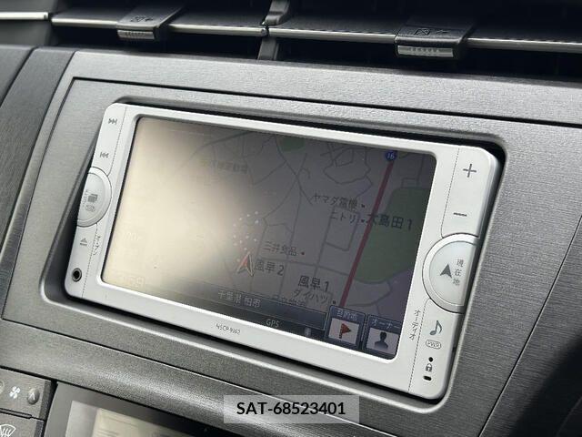 Toyota PRIUS 2012-08 336641-6