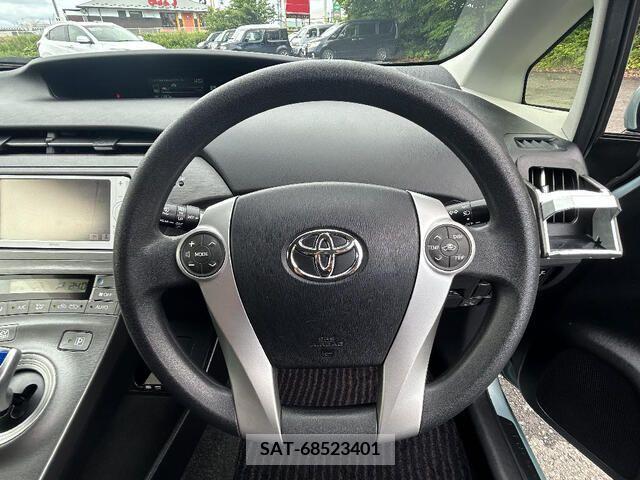 Toyota PRIUS 2012-08 336641-10