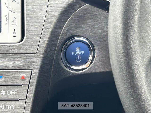 Toyota PRIUS 2012-08 336641-9