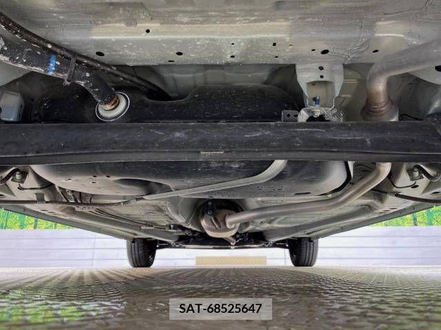 Suzuki SPACIA 2022-12 380477-19