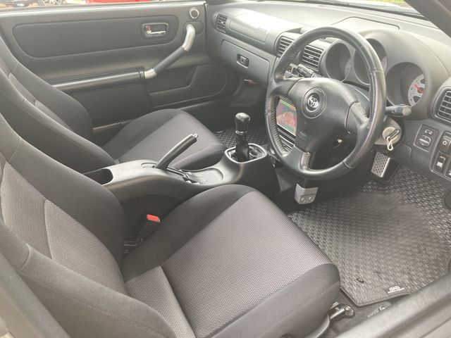 Toyota MR-S 2005-08 10394-1