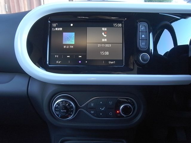 Renault TWINGO 2020-11 195348-10