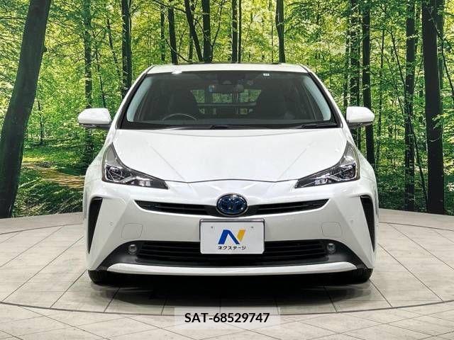 Toyota PRIUS 2019-10 282145-14