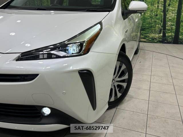 Toyota PRIUS 2019-10 282145-12