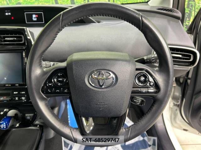 Toyota PRIUS 2019-10 282145-11