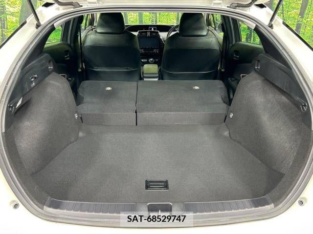 Toyota PRIUS 2019-10 282145-10