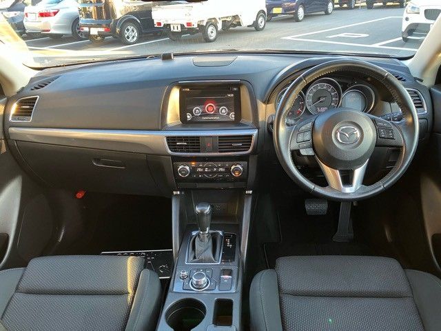 Mazda CX-5 2015-03 10450-10