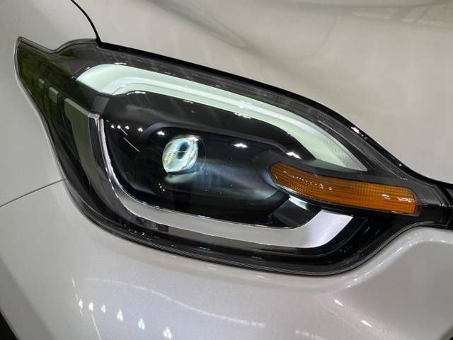 Toyota SIENTA 2022-11 189725-12