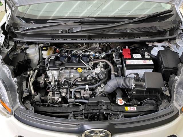 Toyota SIENTA 2022-11 189725-18