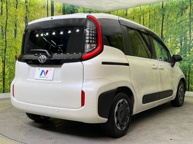 Toyota SIENTA 2022-11 189725-17