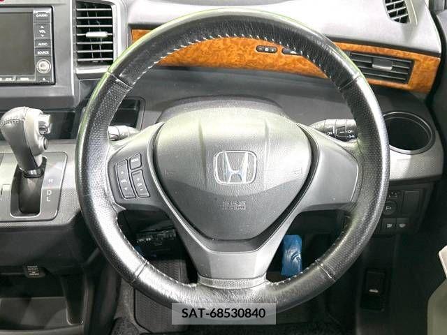 Honda FREED 2008-08 302798-11