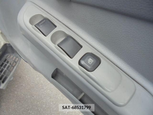 Mitsubishi CANTER 2003-07 200169-9