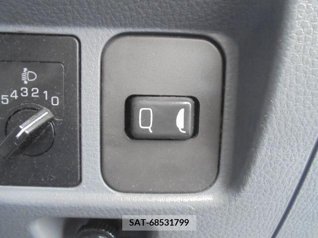 Mitsubishi CANTER 2003-07 200169-12