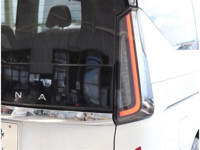 Nissan SERENA 2022-12 4487-25