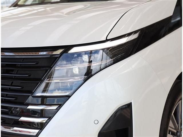 Nissan SERENA 2022-12 4487-24