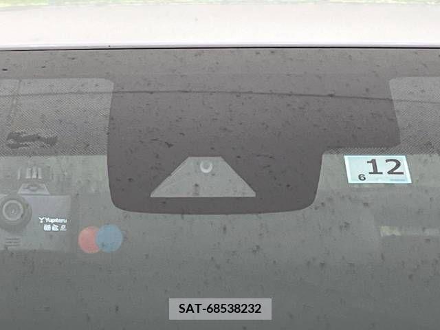 Toyota PRIUS 2015-12 251563-4
