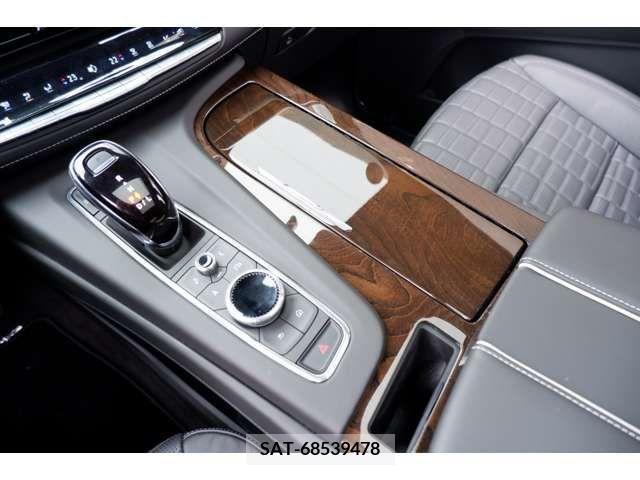 Cadillac ESCALADE 2022-12 263345-6