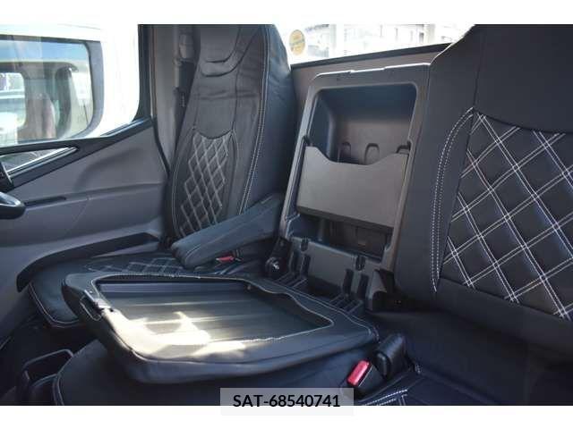 Mitsubishi CANTER 2017-03 223970-15