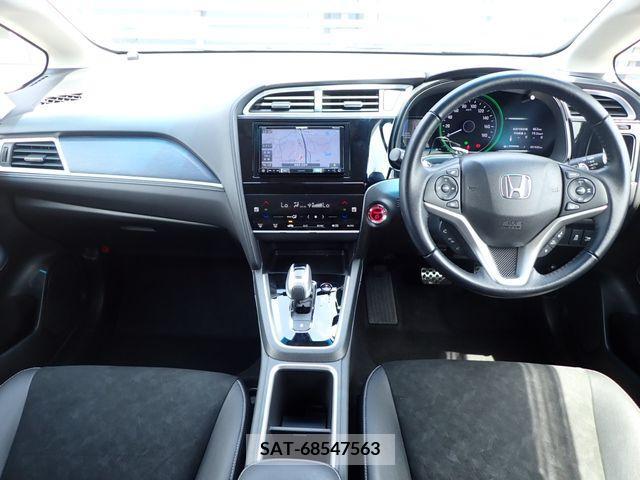 Honda SHUTTLE 2019-04 304207-1