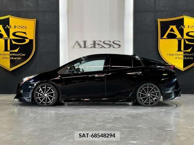 Toyota PRIUS 2016-07 379731-4