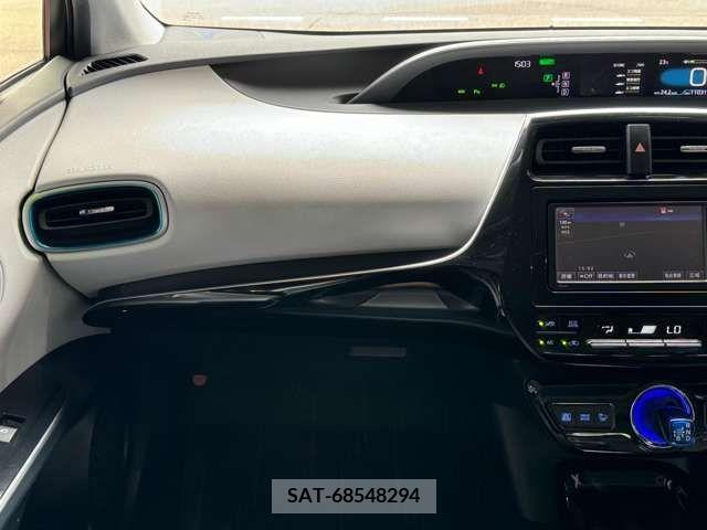 Toyota PRIUS 2016-07 379731-19