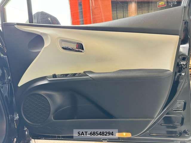 Toyota PRIUS 2016-07 379731-16