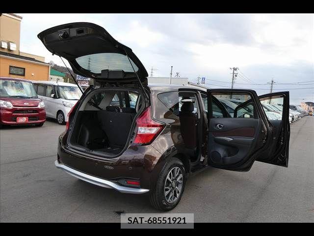 Nissan NOTE 2017-04 207177-19