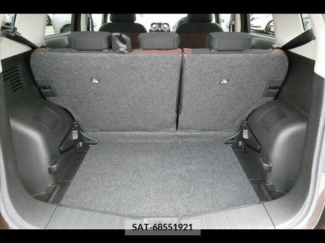 Nissan NOTE 2017-04 207177-11