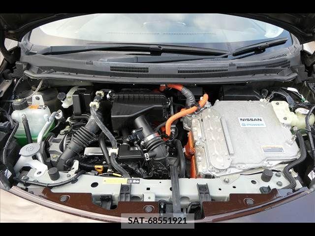 Nissan NOTE 2017-04 207177-12